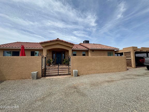 2nd image of 42832 La Posa Rd