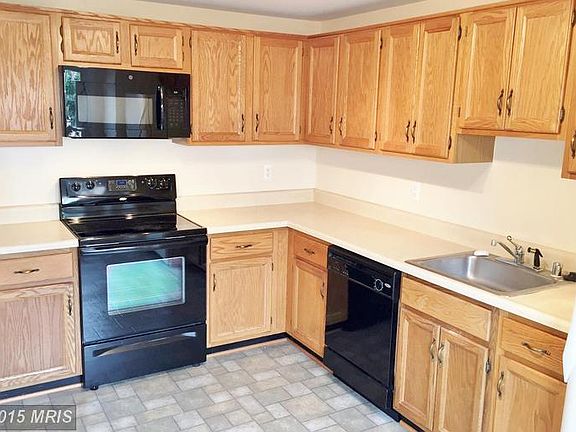 5th image of 6560 Lochleigh Ct