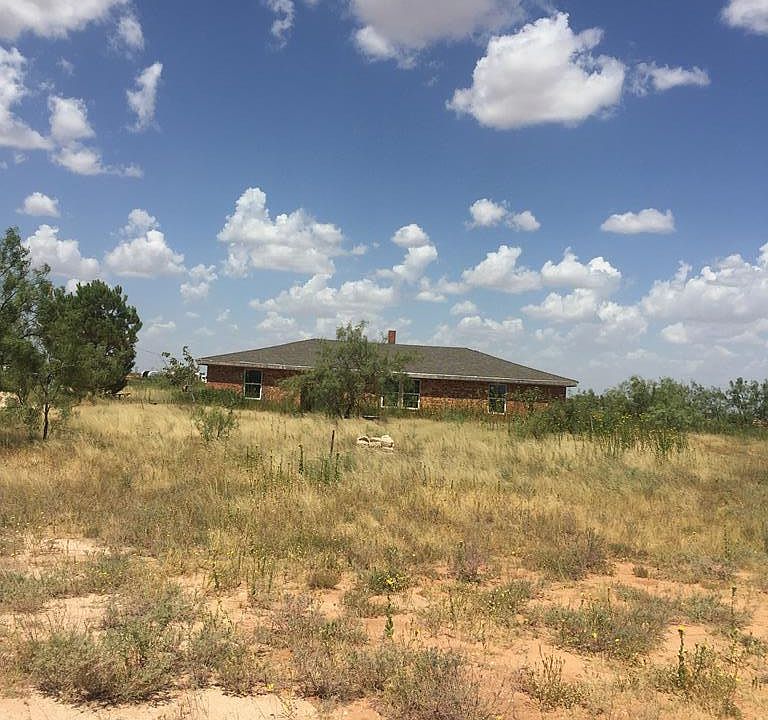 2nd image of 711 E County Road 150