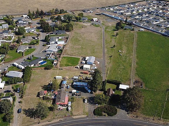 1st image of 5911 Terrace Heights Dr