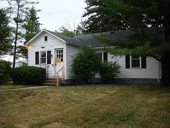 2nd image of 5626 Woodville Rd