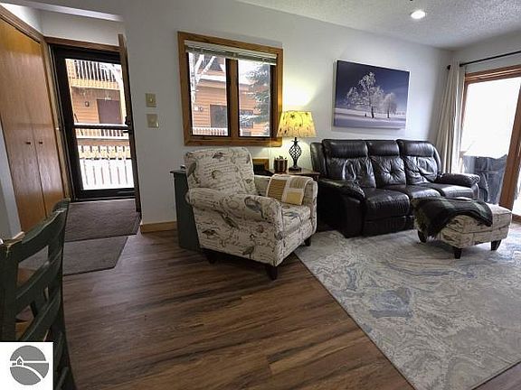 4th image of 6658 Schuss Mountain Ln