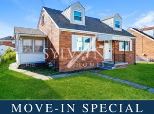 1013 3rd St, Mc Kees Rocks, PA 15136