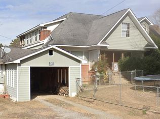 8107 Burchfield Dr, Oak Ridge, TN 37830