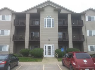525 Penn Ct APT 9, North Liberty, IA 52317