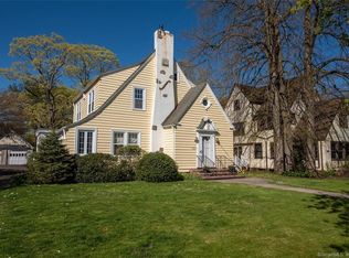 2069 Chapel St, New Haven, CT 06515