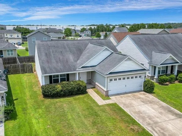 40 Noble Jones Ct, Port Wentworth, GA 31407
