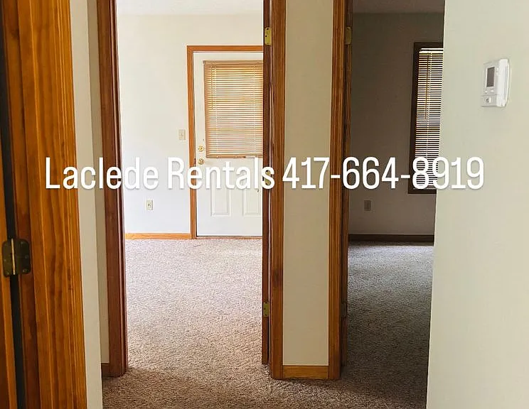 2067 Highland St — Photo 9
