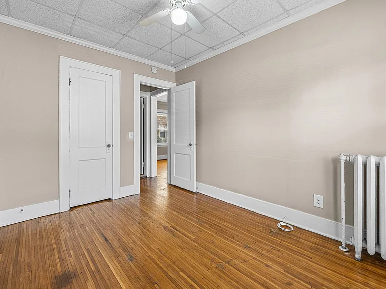 1625 East Ave — Photo 89