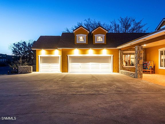 2nd image of 2561 Mesilla Hills Dr