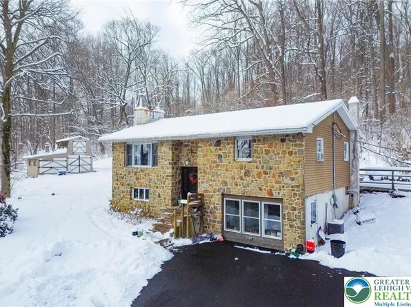 370 Gaffney Hill Rd, Easton, PA 18042