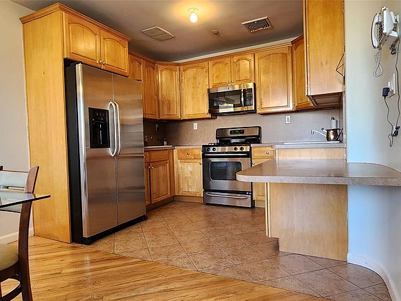 4th image of 274 Wallabout Street #7B