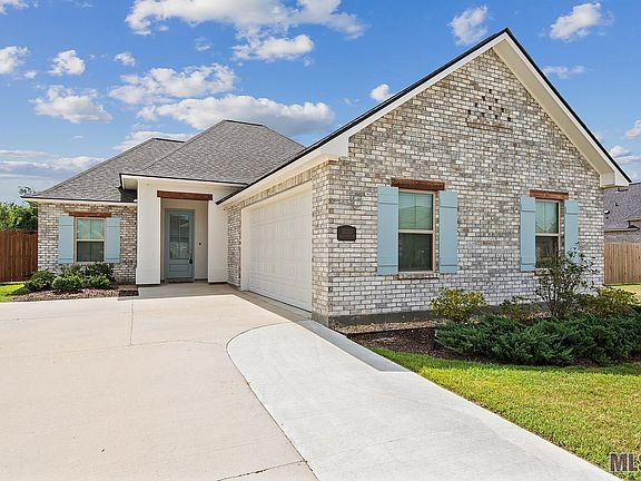 2nd image of 13323 Belle Prairie Dr