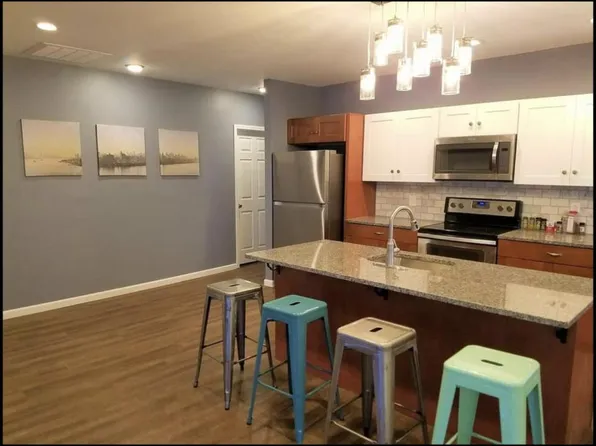 105 Oak St, Binghamton, NY 13905