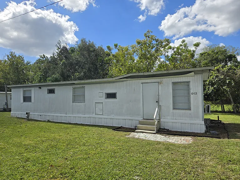 6413 Leonard Ct — Photo 14