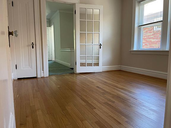 5th image of 7234 Forsyth Blvd #2