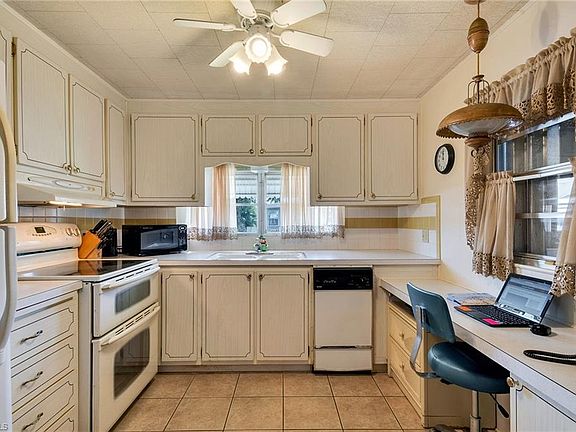 3rd image of 78 Enchanting Blvd #E-78