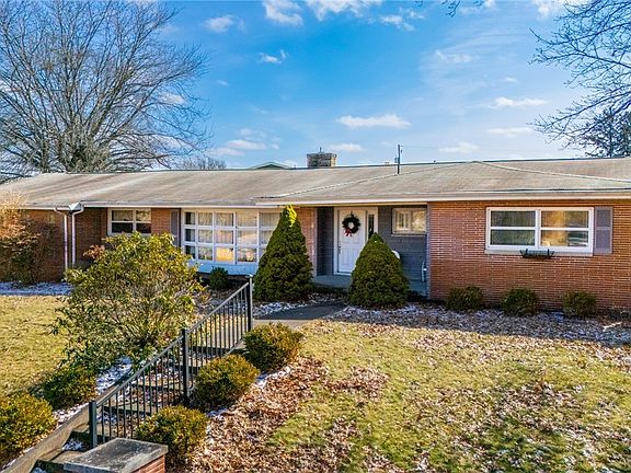 2nd image of 49314 Johnson Dr