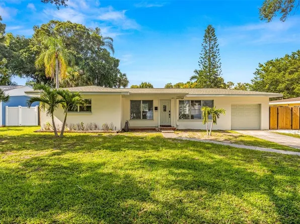 908 Ponce De Leon Blvd, Belleair, FL 33756