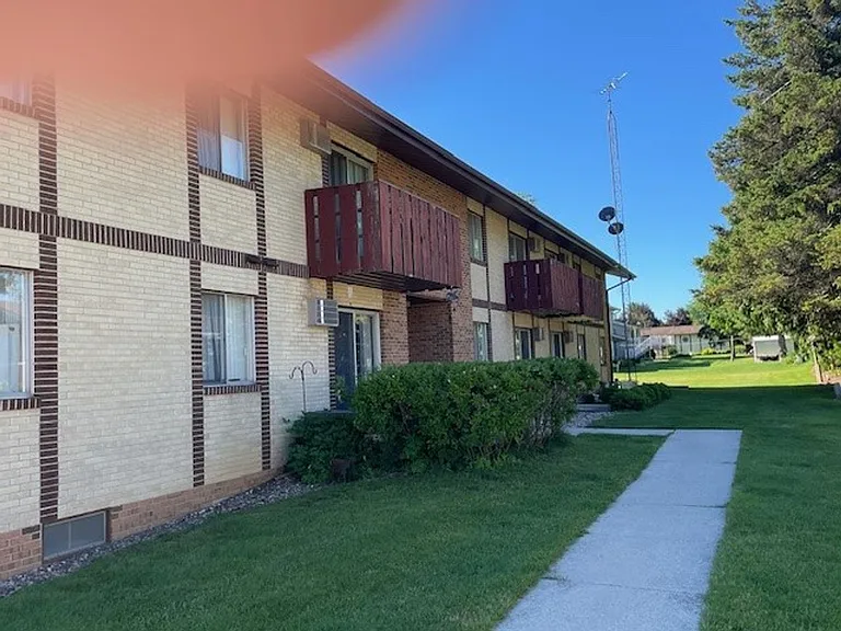 1709 Jefferson St — Photo 18