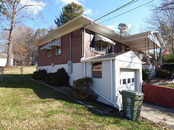 3rd image of 922 Greenwood Ave