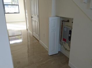 9244 W 33rd Way, Hialeah, FL 33018
