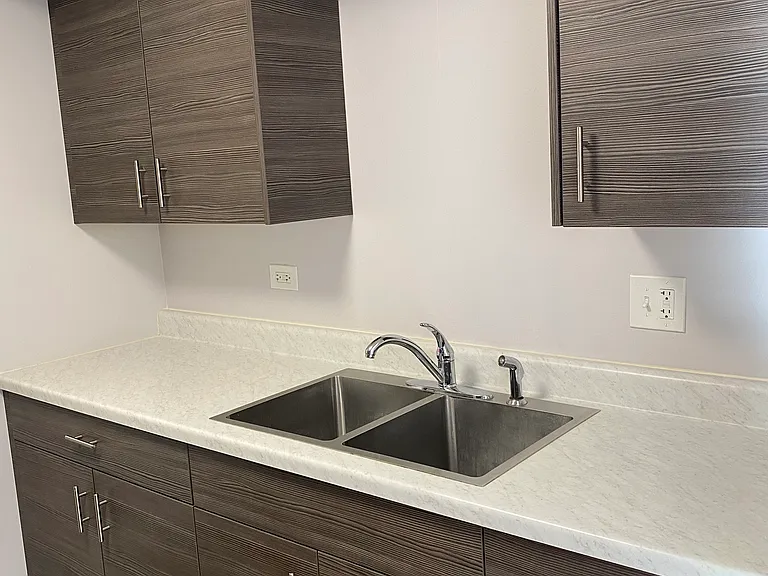 5101 N River Rd #1B — Photo 6