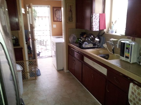 Kitchen and Laundry