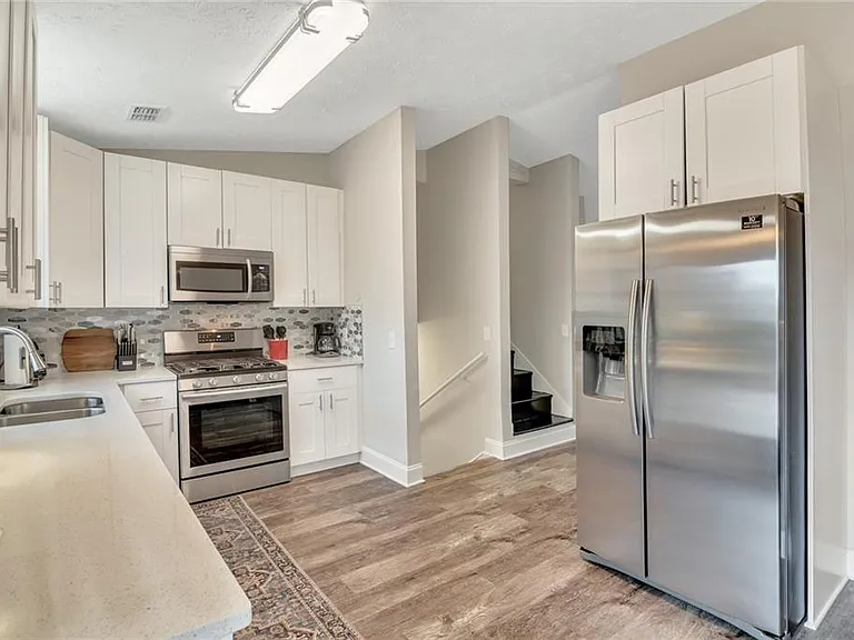 Creek Mill Dr NW — Photo 6