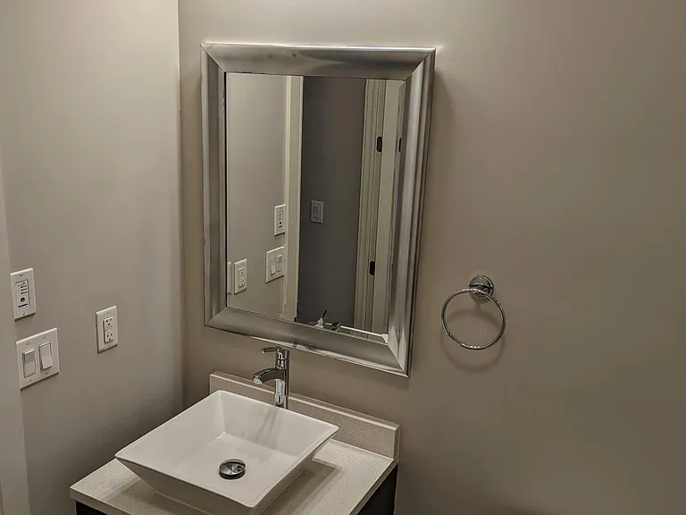 150 Main St W #304 — Photo 15