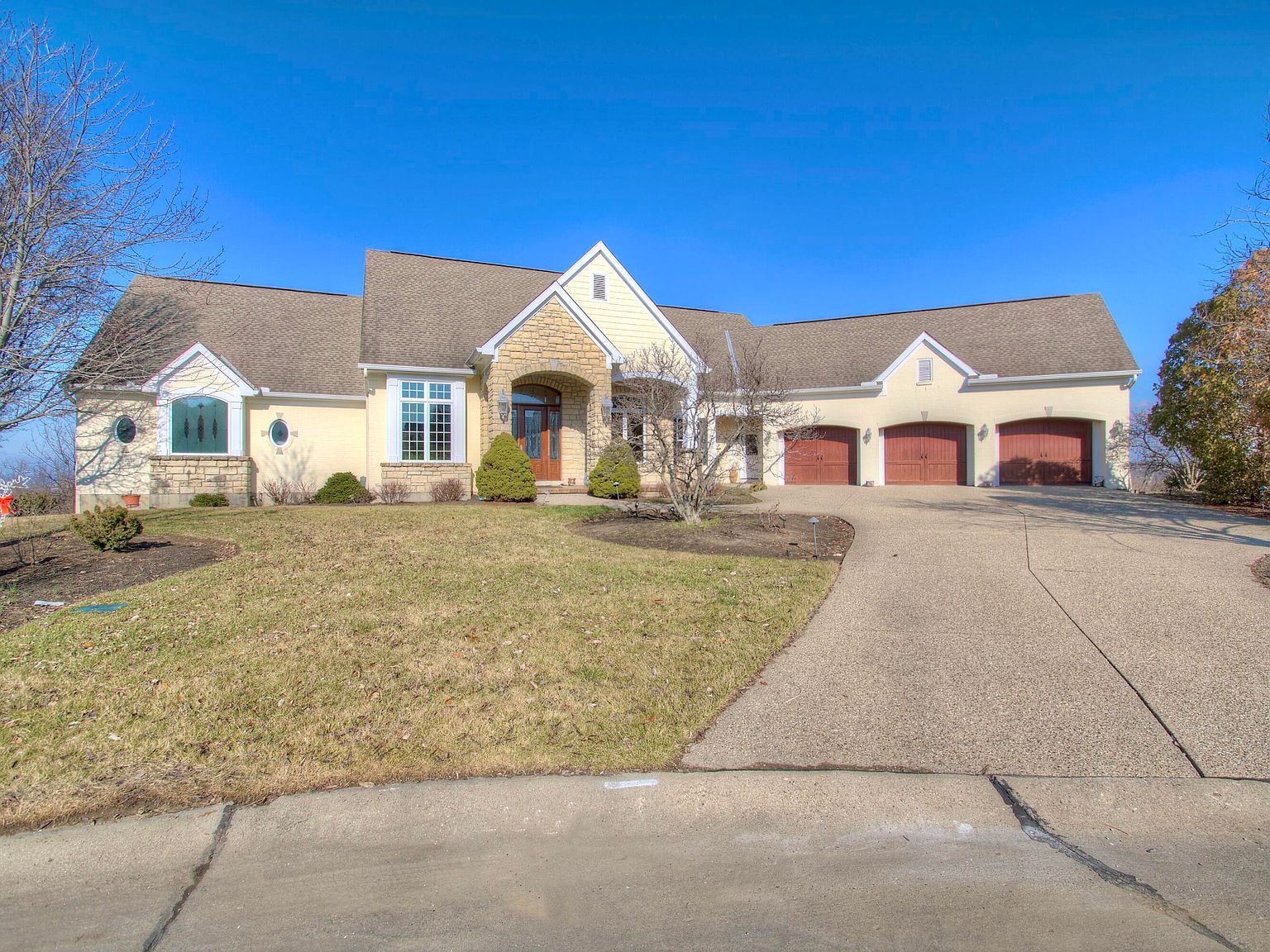 10 Queens View Ln, Wilder, KY 41076 Zillow