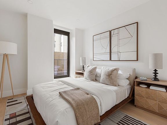 4th image of 30 Bushwick Ave #1B
