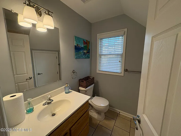 30 E Bay Way — Photo 11