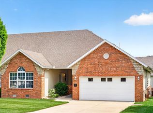 1376 N Sandy Creek Cir UNIT 4, Nixa, MO 65714