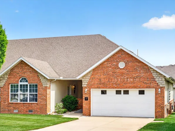 1376 N Sandy Creek Circle Unit 4, Nixa, MO 65714