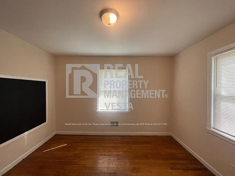 2962 Glenrock Dr — Photo 13