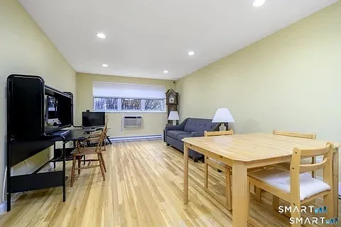 637 Cove Rd #A3 — Photo 4