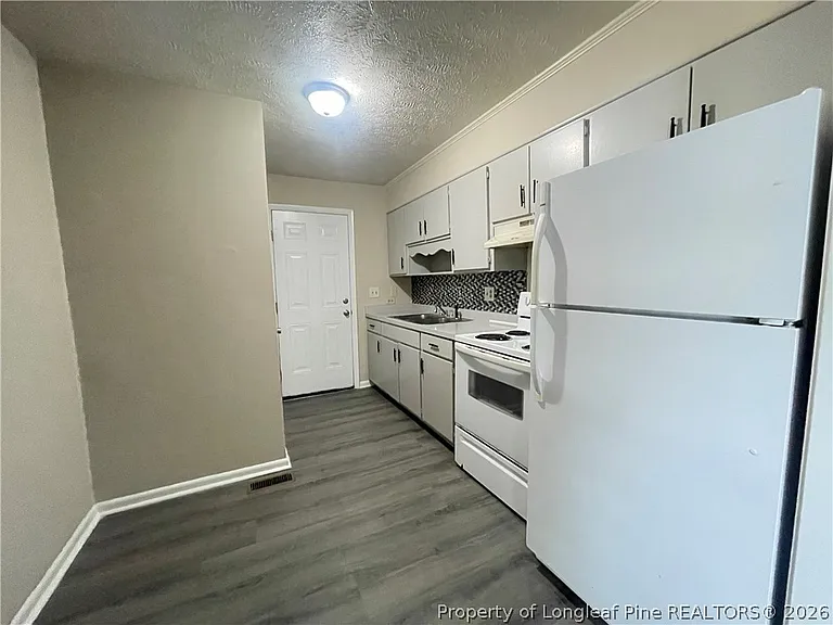 4959A Fieldcrest Dr — Photo 7