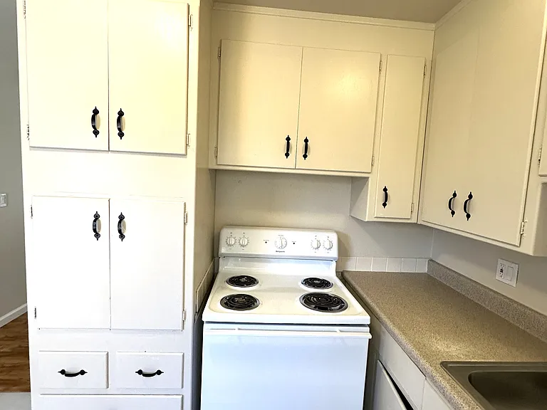 460 N Winchester Blvd #2 — Photo 5