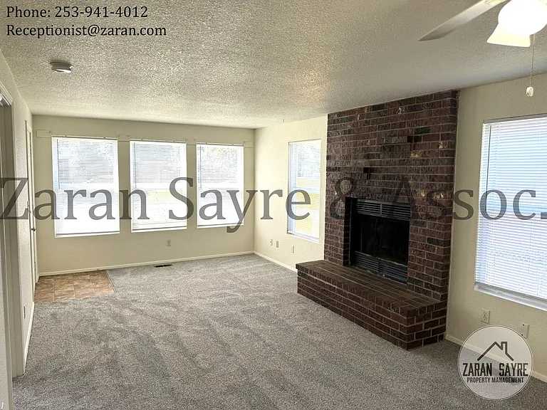 709 9th St SE — Photo 13