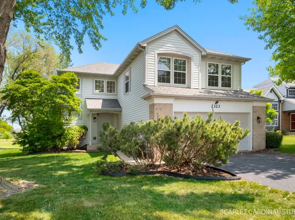 2323 Lexington Ln, Naperville, IL 60540