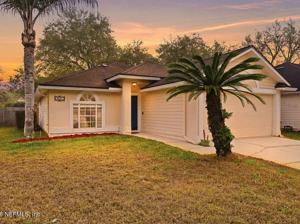 8841 CHAMBORE Drive, Jacksonville, FL 32256