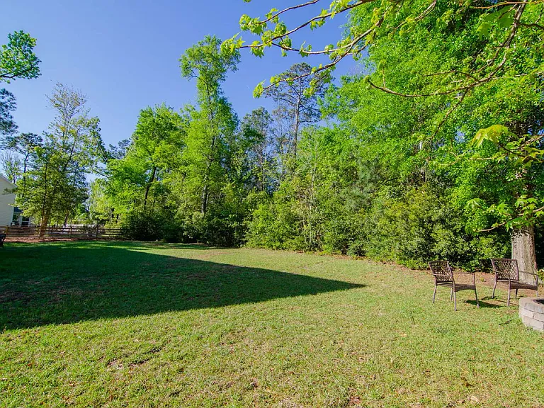 11 W Dewey Cir — Photo 30