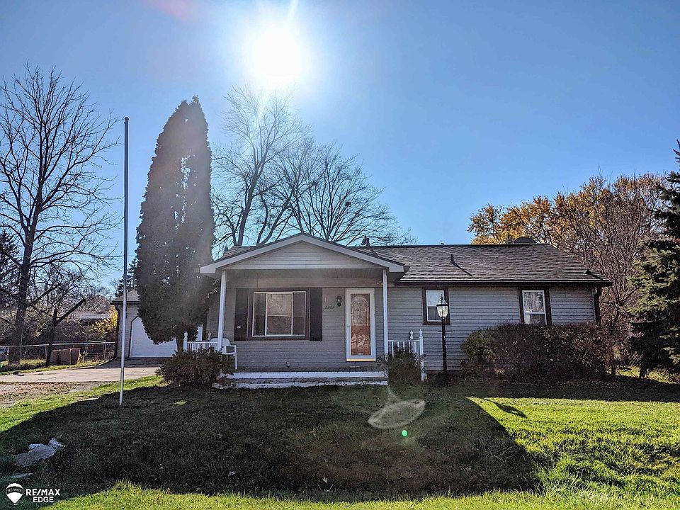 1st image of 2264 Lincoln Manor Dr