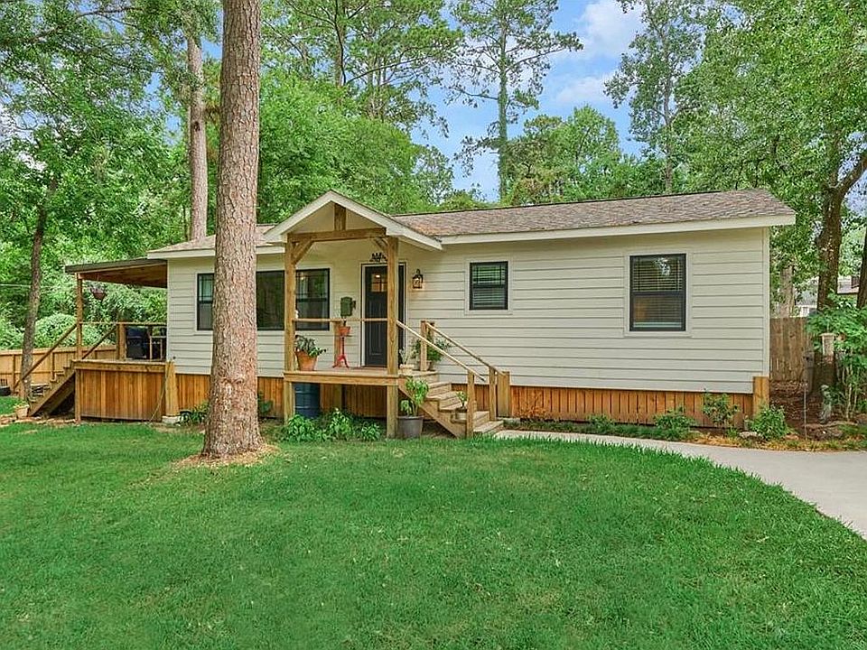 2nd image of 23814 Creekview Dr