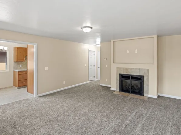 The Garden Apartments, 2000 David Ave #Ac8f7a514, Monterey, CA 93940