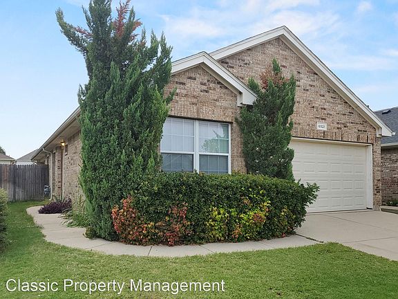 2nd image of 6521 Regina Dr