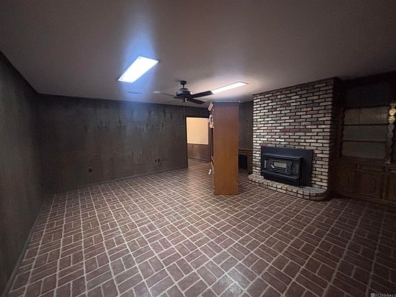 4th image of 10160 Arnold Rd