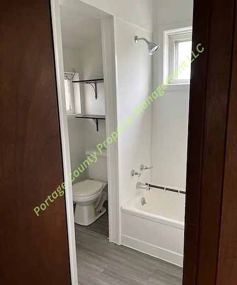 800 Shaurette St #A — Photo 3