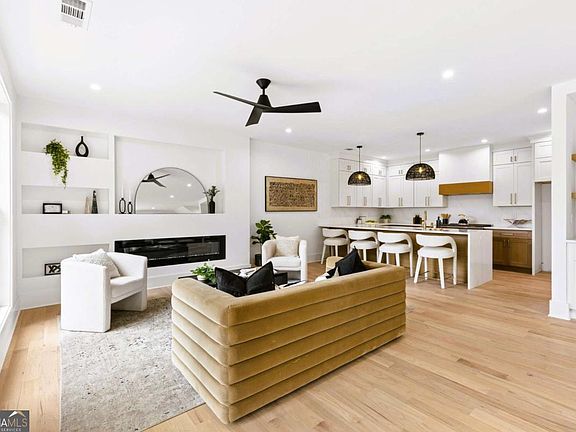 5th image of 3028 Trae Ct